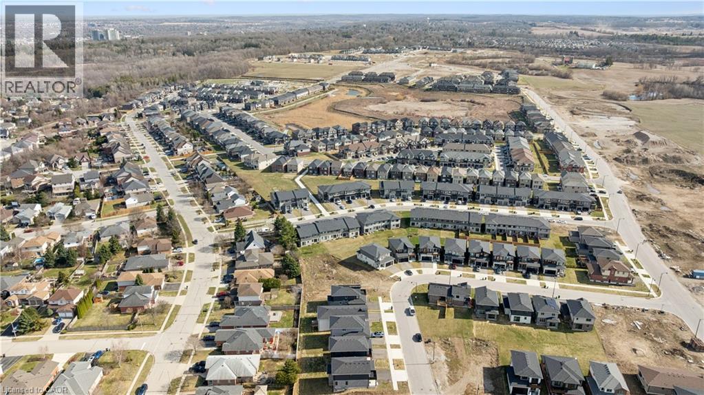 40 MOON Crescent thumbnail 36