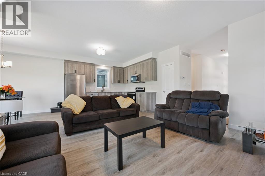 40 MOON Crescent thumbnail 9