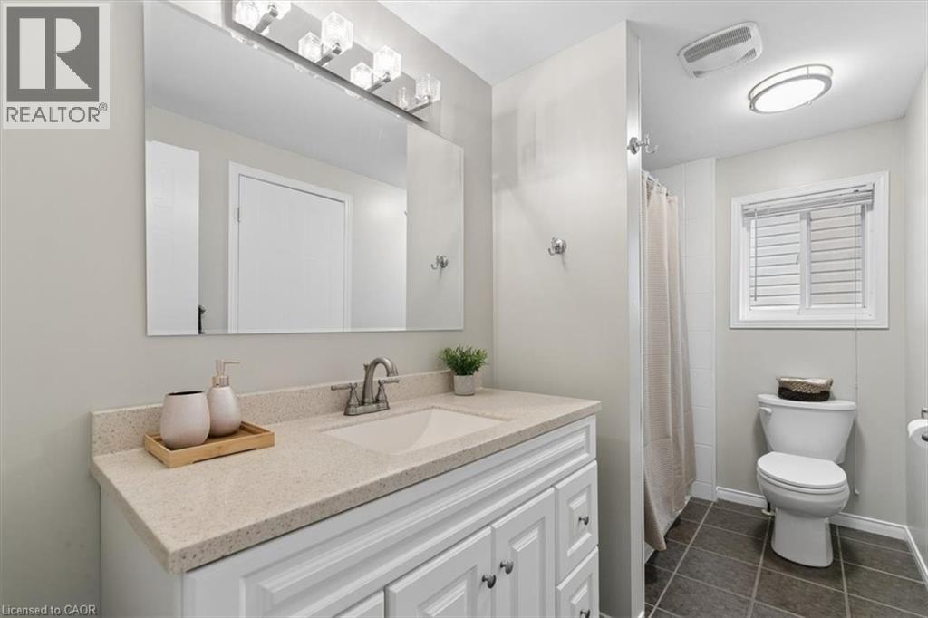 95 HOUGHTON Street thumbnail 16