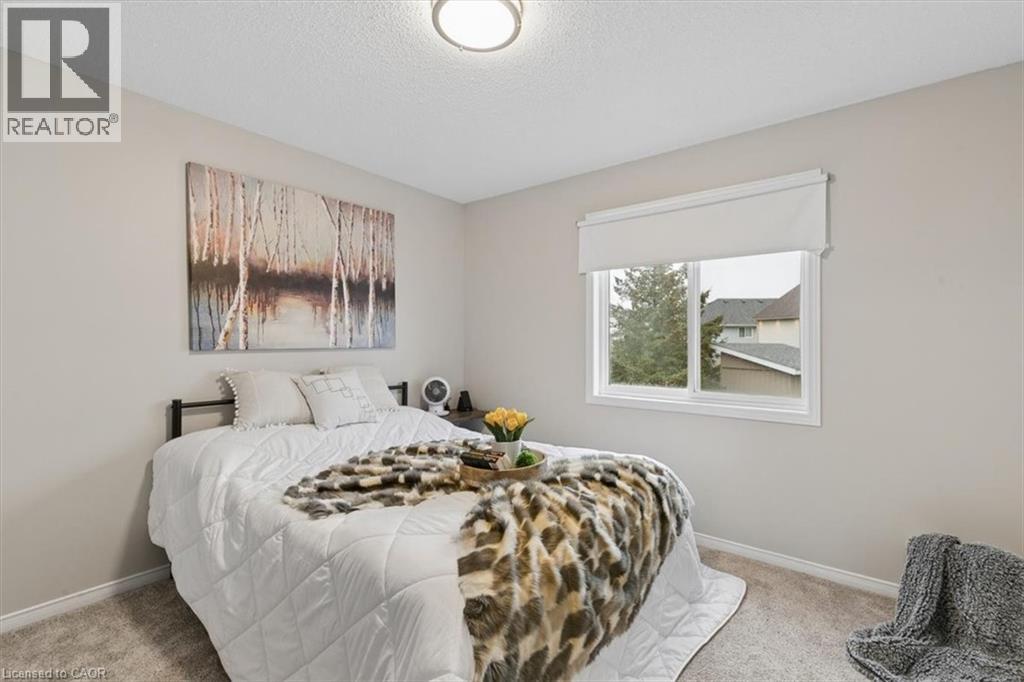 95 HOUGHTON Street thumbnail 17