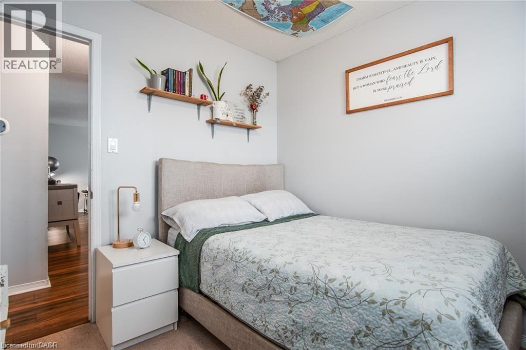 67 PINEMEADOW Crescent thumbnail 26