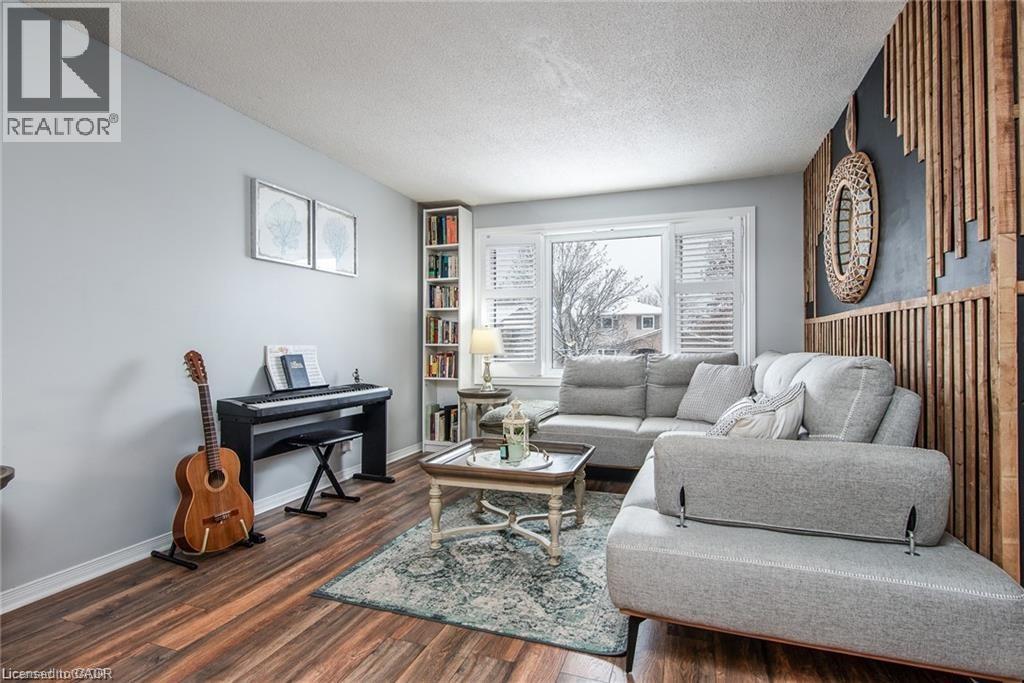 67 PINEMEADOW Crescent thumbnail 8