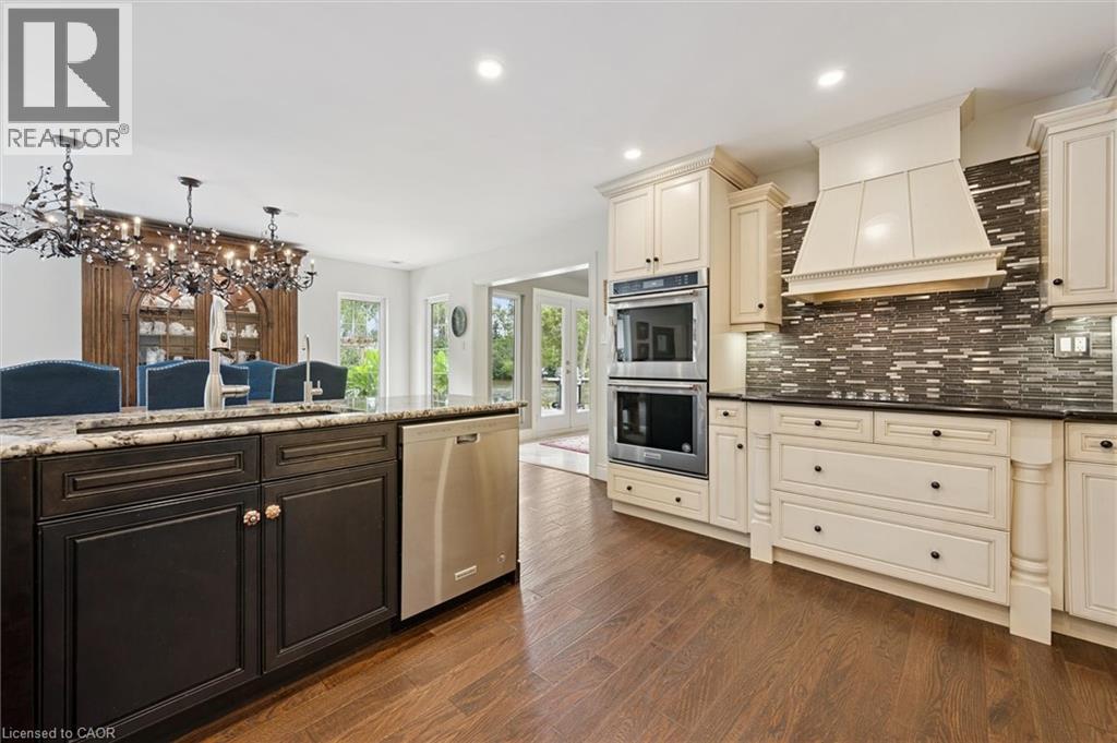 882-888 FAIRWAY Road N thumbnail 14