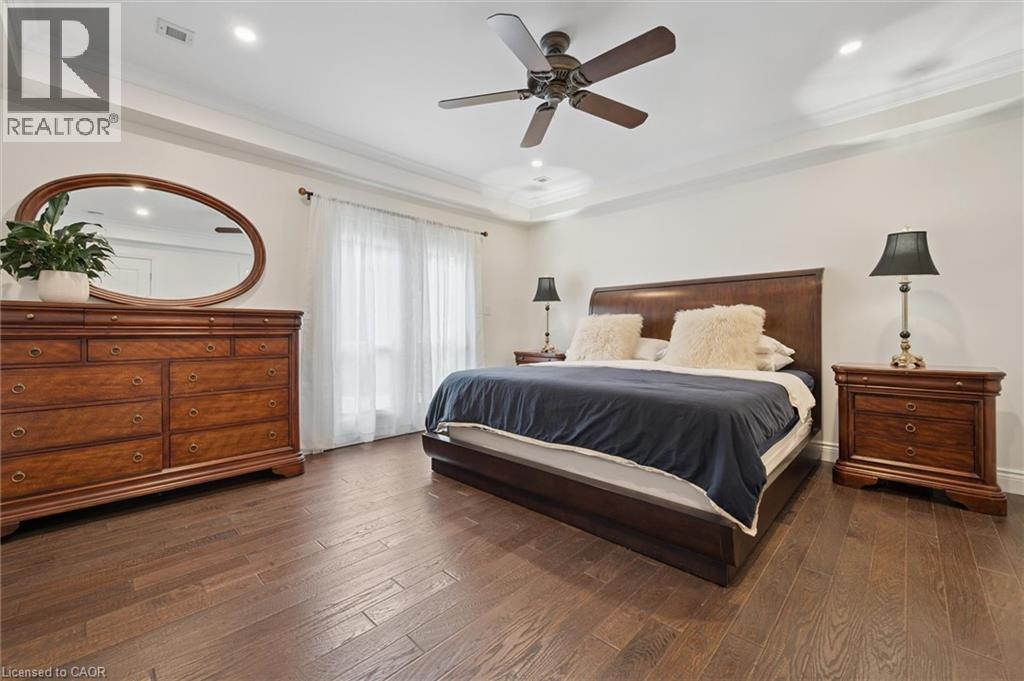 882-888 FAIRWAY Road N thumbnail 22