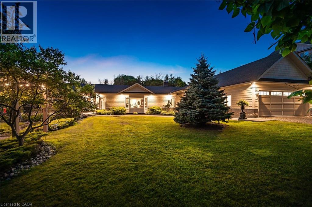 882-888 FAIRWAY Road N thumbnail 2