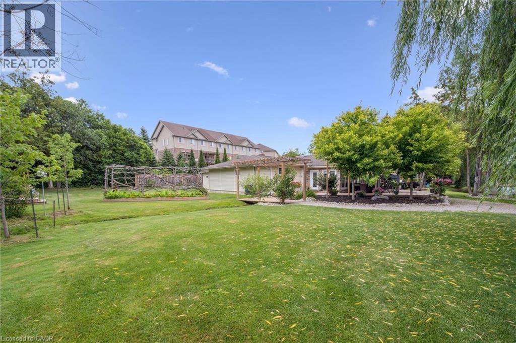 882-888 FAIRWAY Road N thumbnail 46