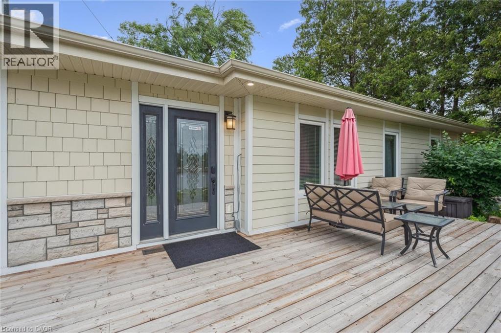 882-888 FAIRWAY Road N thumbnail 28