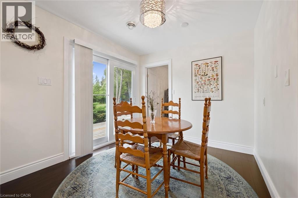 882-888 FAIRWAY Road N thumbnail 34