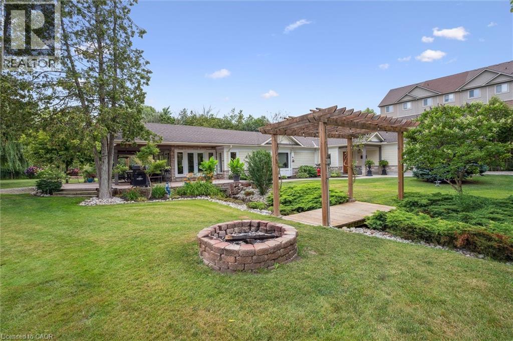 882-888 FAIRWAY Road N thumbnail 40