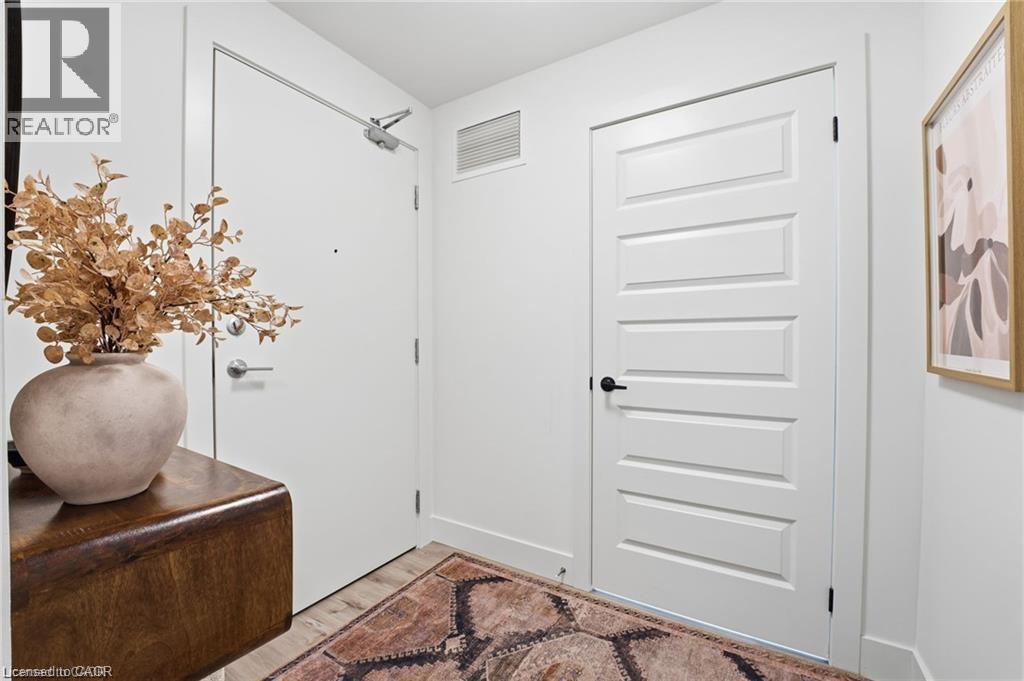 107 ROGER Street Unit# 516 thumbnail 6