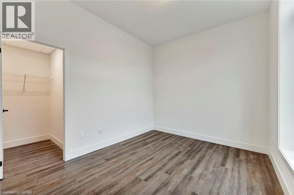 107 ROGER Street Unit# 101 thumbnail 17