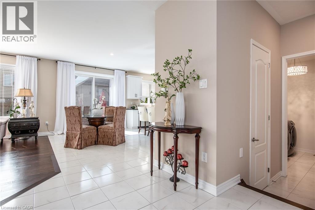 232 SHADY GLEN Crescent thumbnail 11