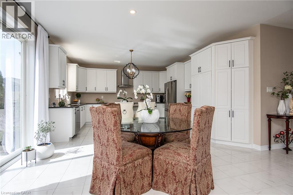 232 SHADY GLEN Crescent thumbnail 15