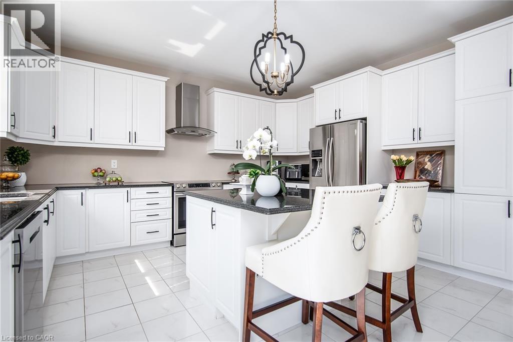 232 SHADY GLEN Crescent thumbnail 18