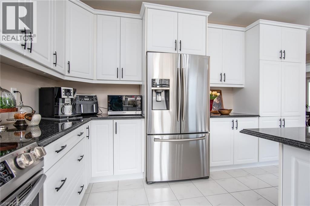 232 SHADY GLEN Crescent thumbnail 21