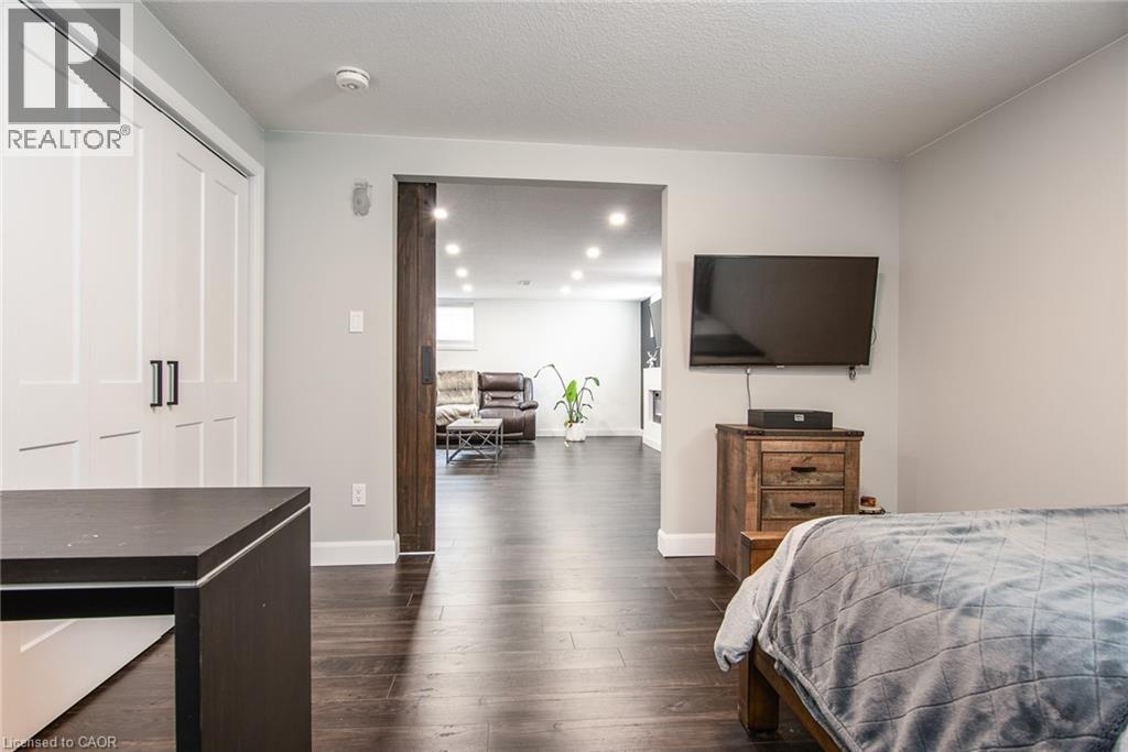 232 SHADY GLEN Crescent thumbnail 49