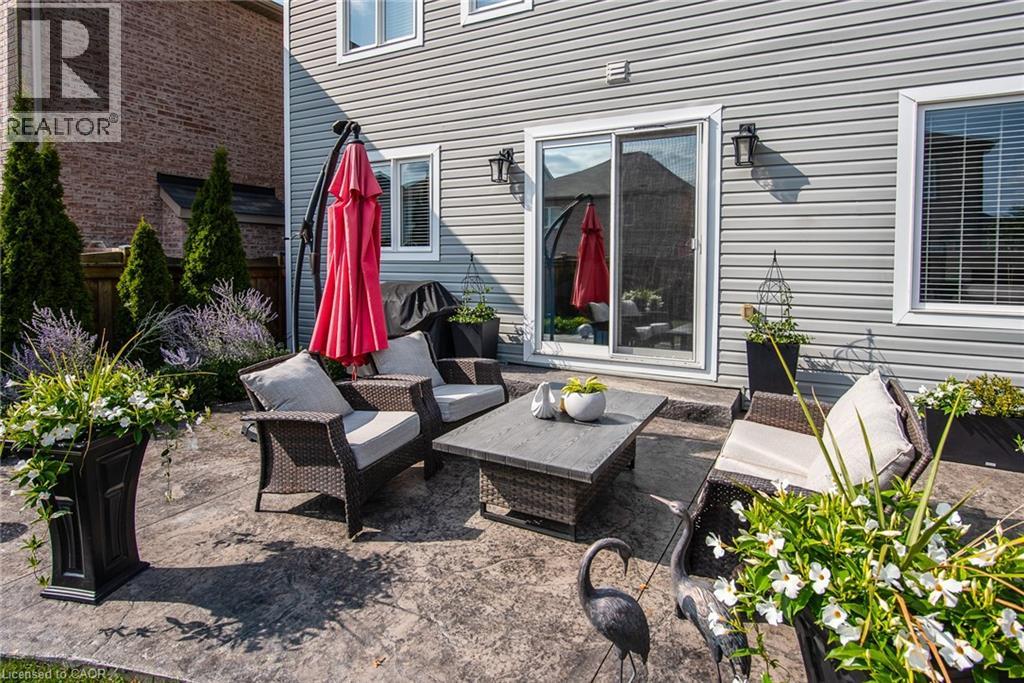 232 SHADY GLEN Crescent thumbnail 7