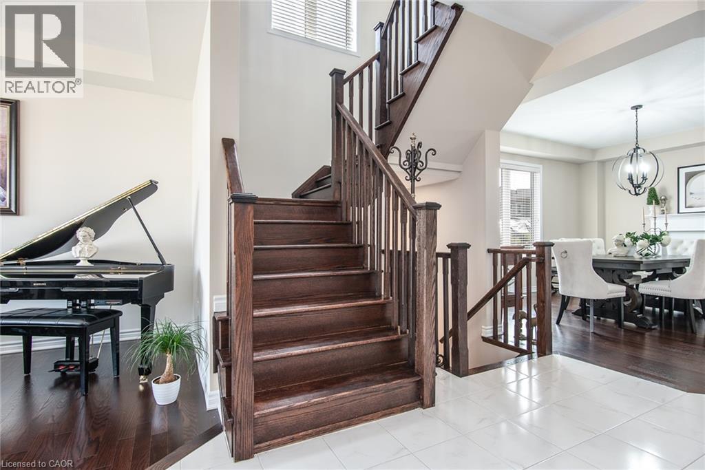 232 SHADY GLEN Crescent thumbnail 9