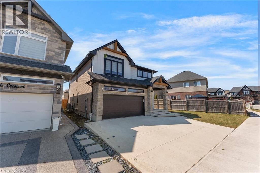 629 DOONWOODS Crescent thumbnail 2