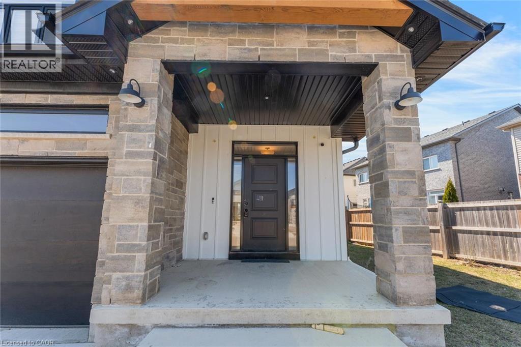 629 DOONWOODS Crescent thumbnail 3