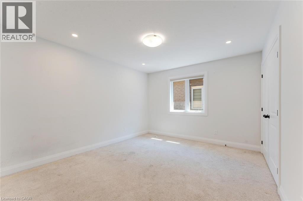 629 DOONWOODS Crescent thumbnail 32