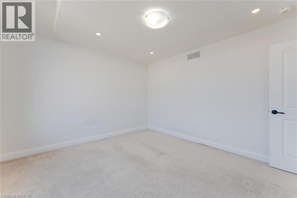 629 DOONWOODS Crescent thumbnail 33