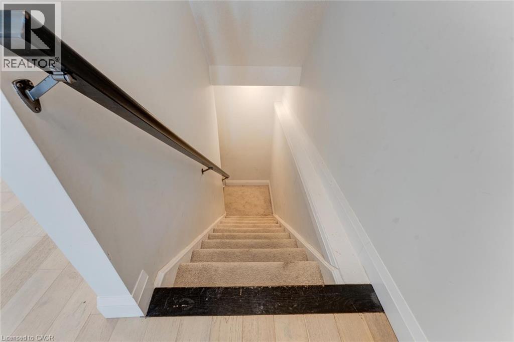 629 DOONWOODS Crescent thumbnail 38