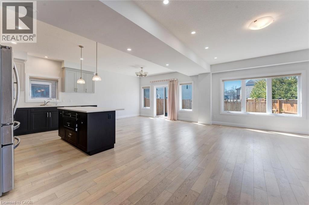 629 DOONWOODS Crescent thumbnail 9