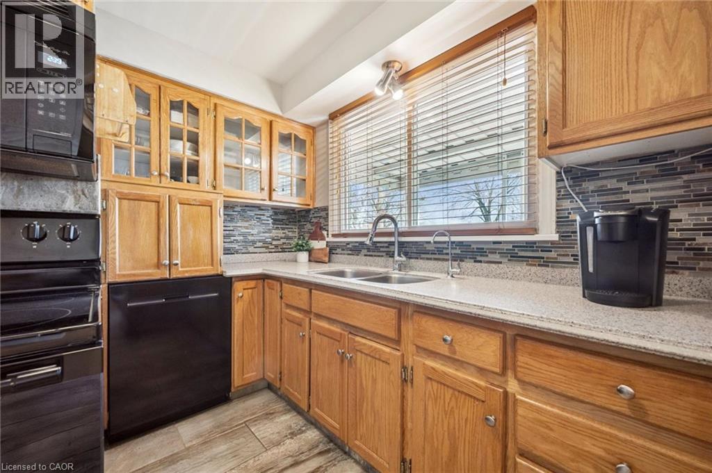 120 LORRAINE Avenue thumbnail 12