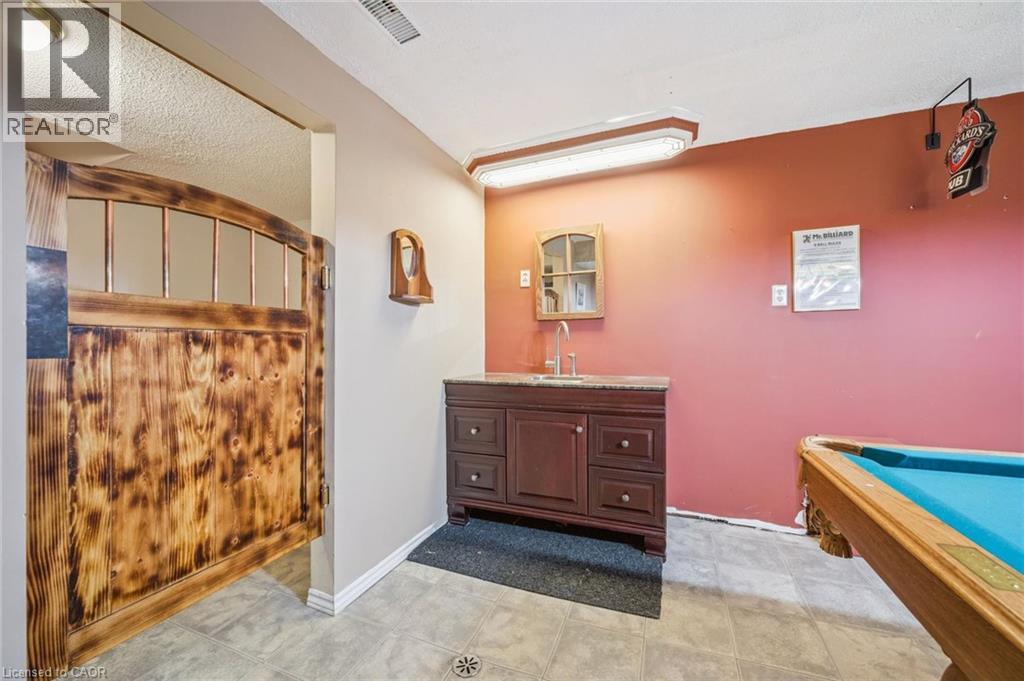 120 LORRAINE Avenue thumbnail 32