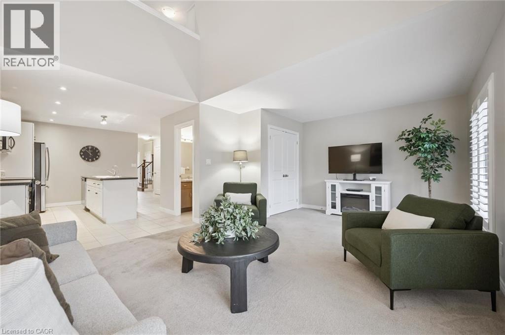 354 FINORO Crescent thumbnail 16