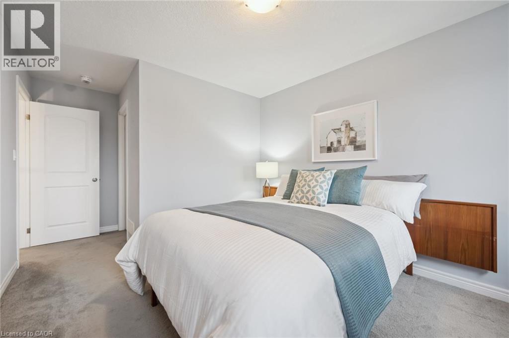 354 FINORO Crescent thumbnail 23