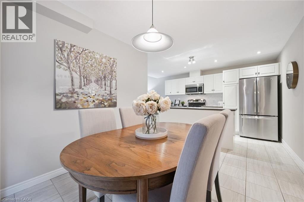 354 FINORO Crescent thumbnail 9