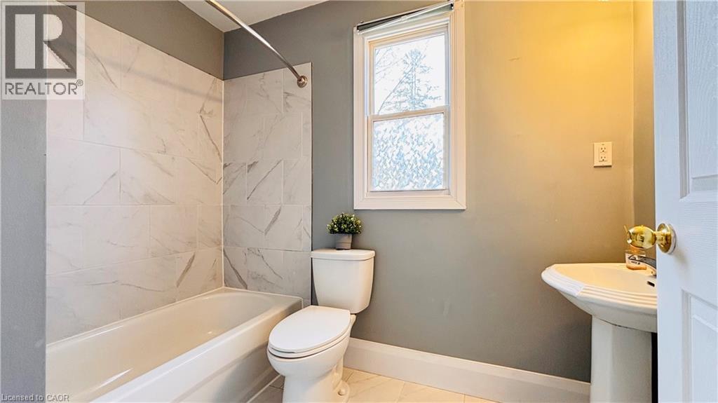 138 GLASGOW Street thumbnail 11