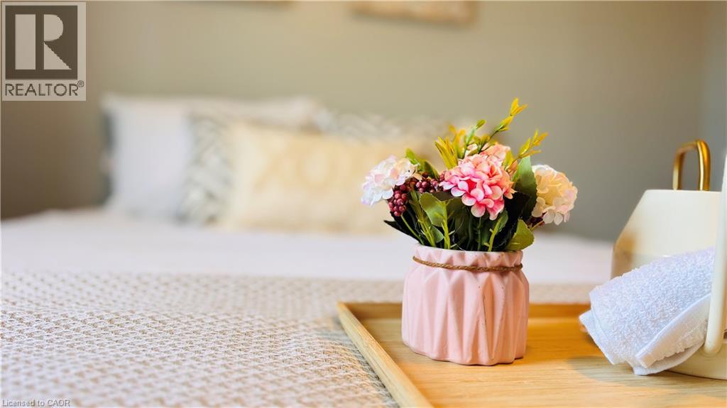 138 GLASGOW Street thumbnail 17