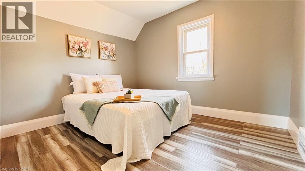 138 GLASGOW Street thumbnail 19