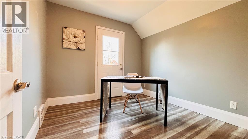 138 GLASGOW Street thumbnail 22