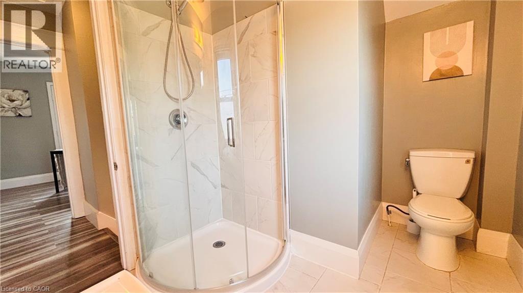 138 GLASGOW Street thumbnail 24