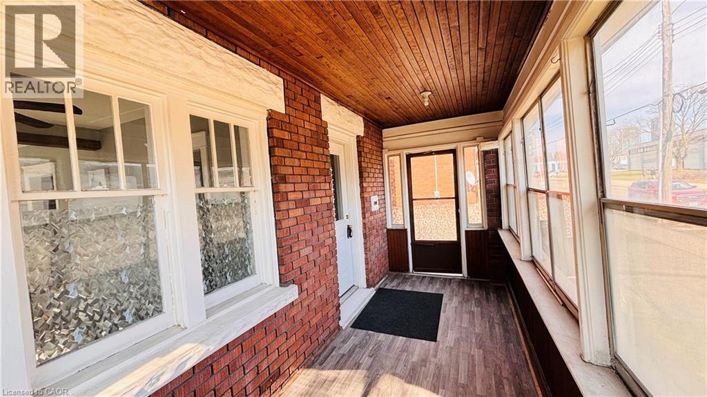 138 GLASGOW Street thumbnail 6