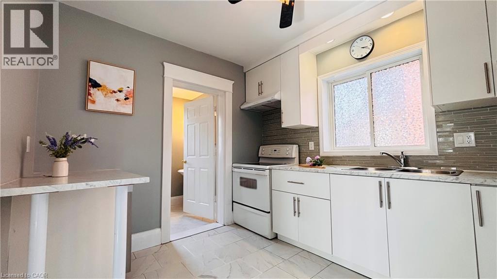 138 GLASGOW Street thumbnail 9