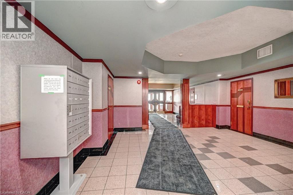 405 ERB Street W Unit# 505 thumbnail 6