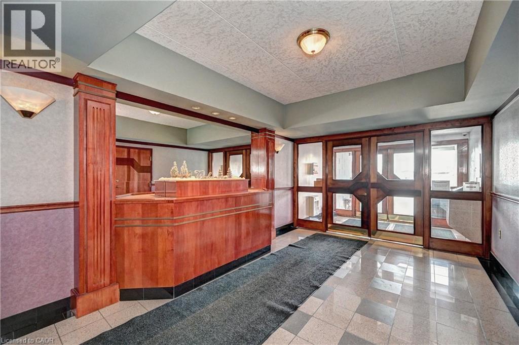 405 ERB Street W Unit# 505 thumbnail 4