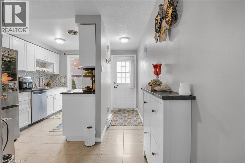 35 BRECKENRIDGE Drive Unit# 57 thumbnail 5