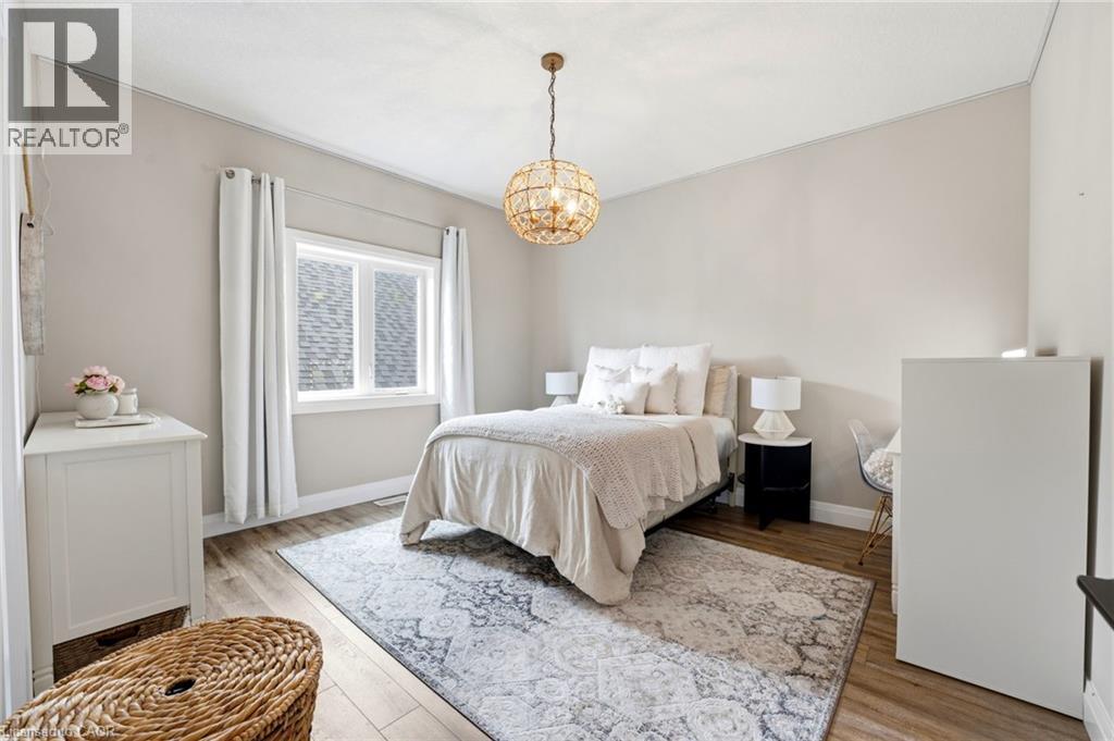 39 MILL RACE Crescent thumbnail 32