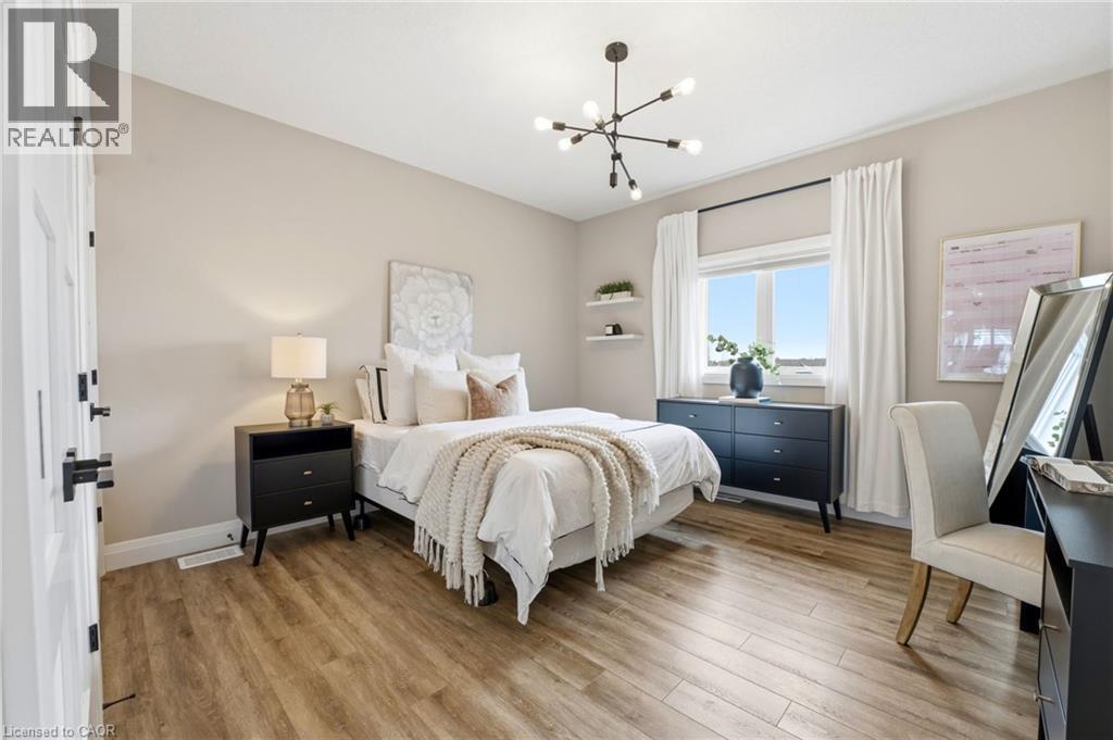 39 MILL RACE Crescent thumbnail 29