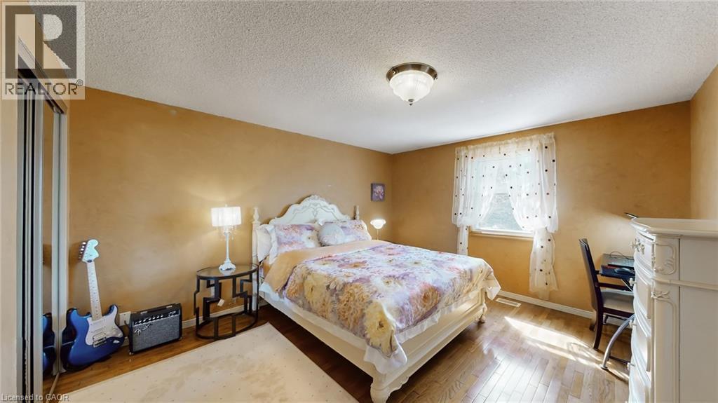 330 GUELPH Avenue thumbnail 29