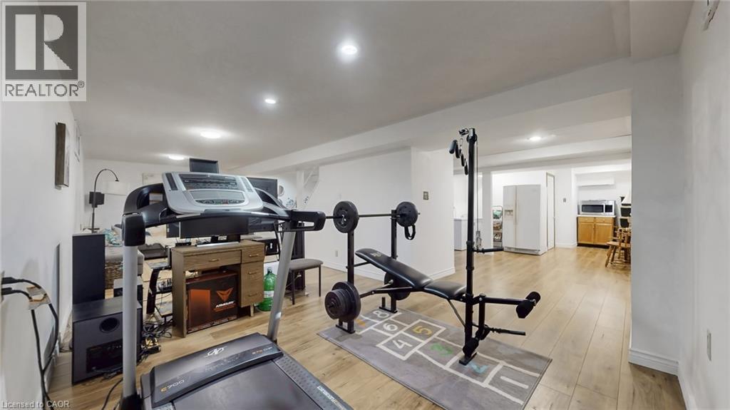 330 GUELPH Avenue thumbnail 41