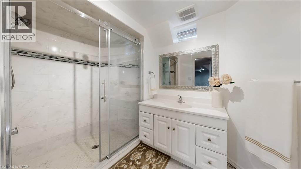 330 GUELPH Avenue thumbnail 45