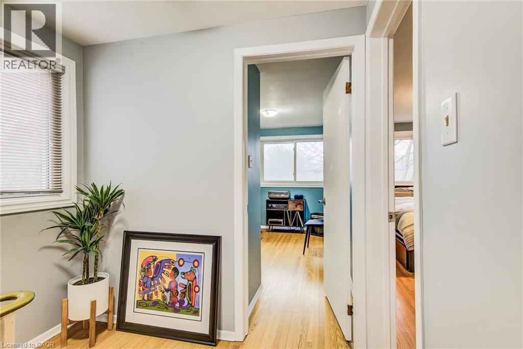 88 WESTWOOD Drive thumbnail 15