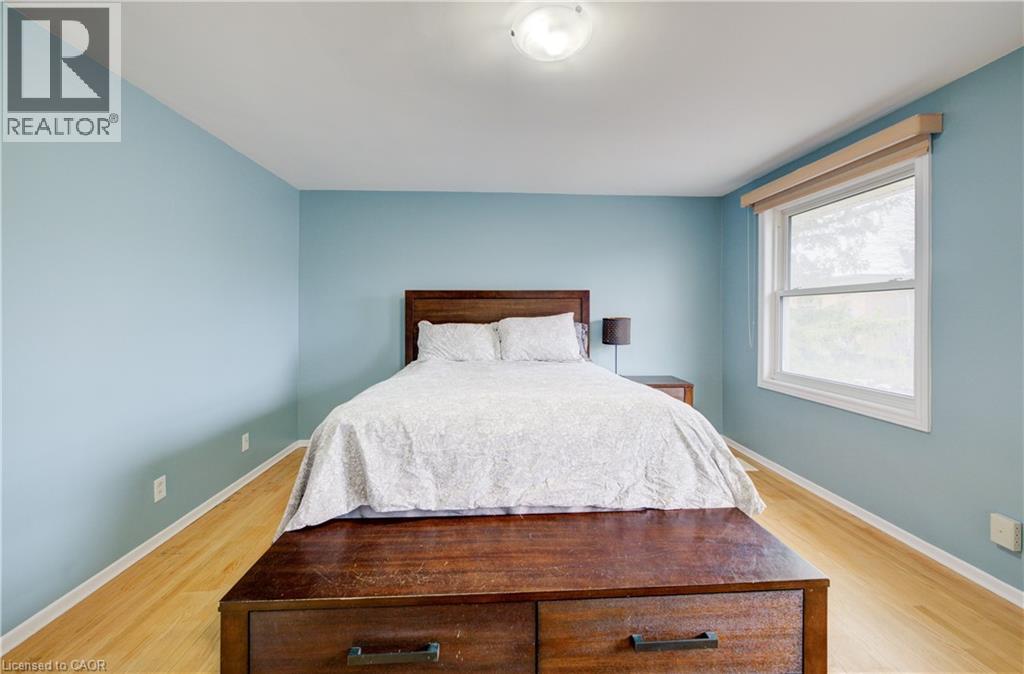 88 WESTWOOD Drive thumbnail 17